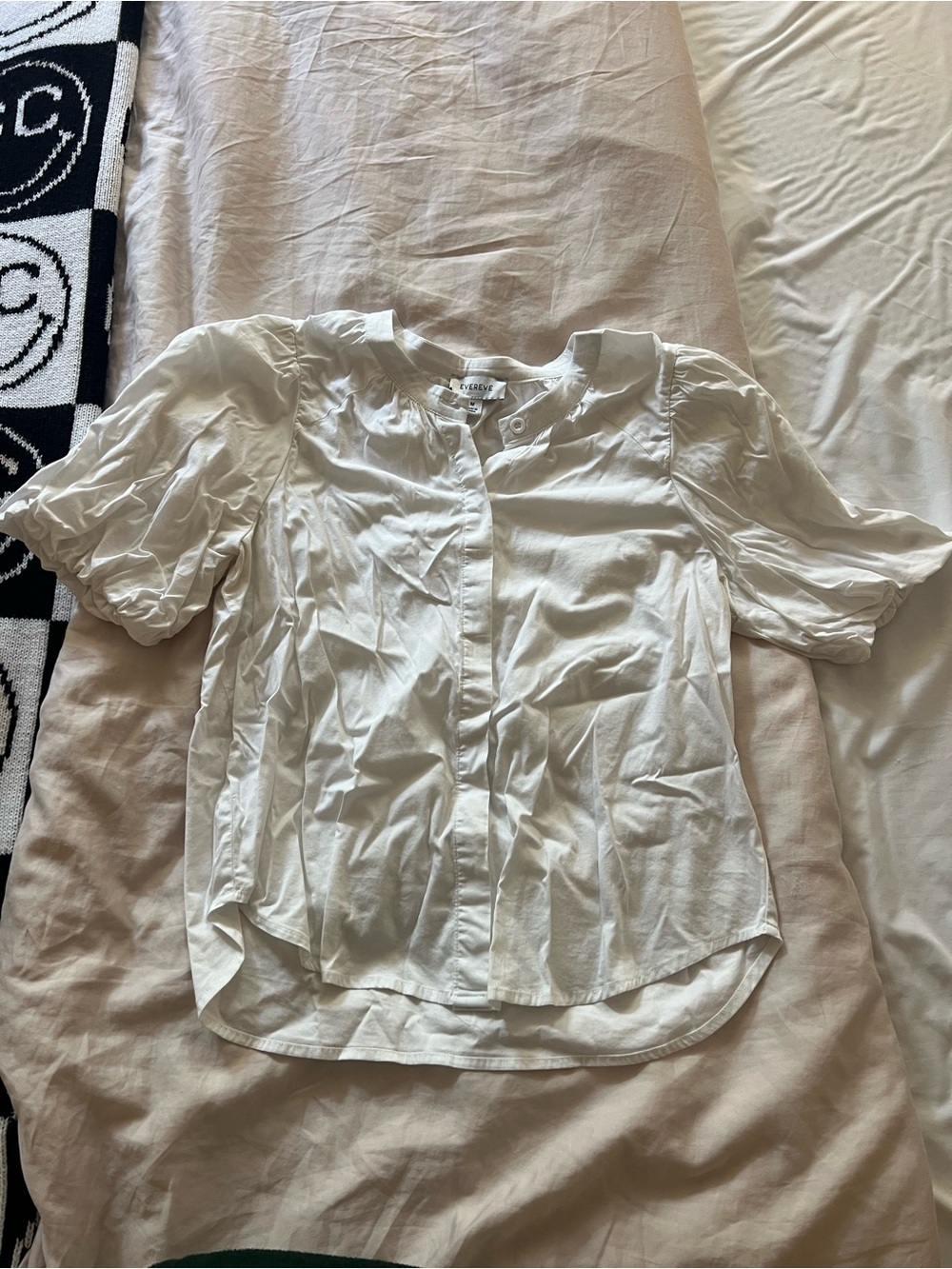 Evereve White Puff-Sleeve Button Down Shirt